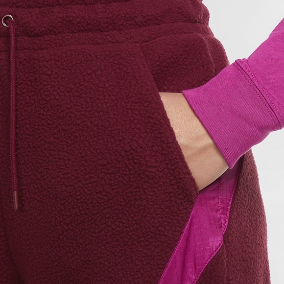 Black Nike Sweats - Picture 5 of 9